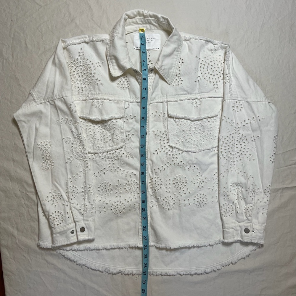 ZARA White Eyelet Button-Up Jacket - Picture 3 of 6
